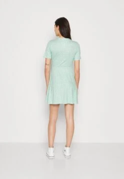 Even&Odd Jerseyjurk - Green/White -Even-Odd Winkel 030755bec00d4f2894b6cbbb0c413745