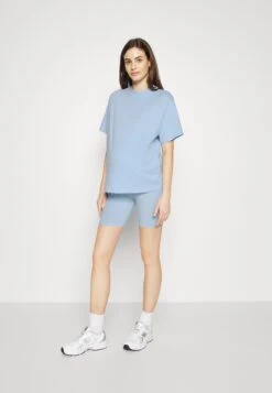 Set - Trainingspak - 502 - Blue -Even-Odd Winkel 045e33ef4d934597ae0e57b2f72d2509