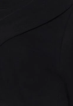 Sweater - Black 7 Sweater - Black -Even-Odd Winkel 0888b7807fca4718995b54640931b9ae