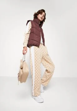 Even&Odd Bodywarmer - Dark Brown -Even-Odd Winkel 1b63631cd48a49079b92a6a58a8f2b36