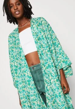 Even&Odd Lichte Jas - Green -Even-Odd Winkel 1c79c1209dab42e2bd78110baccf0183