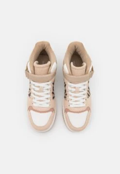 Even&Odd Sneakers Hoog - Beige/White/Light Pink 13 Even&Odd Sneakers Hoog - Beige/White/Light Pink -Even-Odd Winkel 1ede642323a743329f1427433505471a