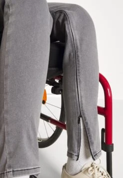 Even&Odd Jeans Skinny Fit - Grey Denim -Even-Odd Winkel 33ea39d6e183447d92fe621070e8939b