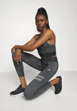 Seamless Power - Legging - Black -Even-Odd Winkel 3984e535bba54015a293f15db5ed28be