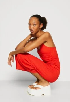 Even&Odd Jumpsuit - Red 10 Even&Odd Jumpsuit - Red -Even-Odd Winkel 3d805cdf4d1d4cefafa787c231078a2b