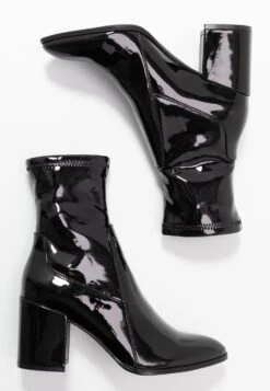 Even&Odd Korte Laarzen - Black -Even-Odd Winkel 4b3e52a1471d40f49ed423031f99aa14