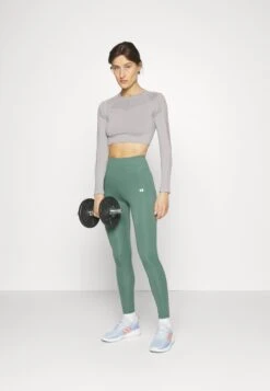 Longsleeve - Grey -Even-Odd Winkel 4fe85ebf689a49f0aabf7929f02d2c94