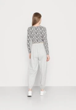 Even&Odd Trainingsbroek - Mottled Light Grey -Even-Odd Winkel 55db1725028147ea9e7ee8b697f75097