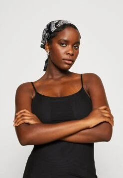 Even&Odd Etui-Jurk - Black -Even-Odd Winkel 6e1ab92dae2a42068929bceebc1a1bc7