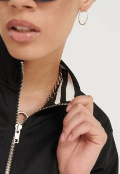 Even&Odd Bomberjacks - Black 11 Even&Odd Bomberjacks - Black -Even-Odd Winkel 744089ea1dcc4ee0a9c4ad087e2035ad