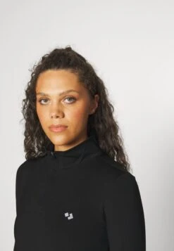 Thermal Longsleeve - Longsleeve - Black -Even-Odd Winkel 75c5d2b250804a9c99e62b83e25c3ba3