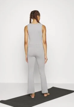 Legging - Taupe 10 Legging - Taupe -Even-Odd Winkel 76aef12c2d03496d85acbfe3cfa56b18