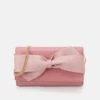 Even&Odd Clutch - Pink -Even-Odd Winkel 7a098a0ab84749ff9ff4c3a6987597cd