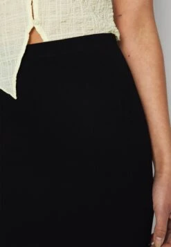 2 Pack - Kokerrok - Black/Light Green -Even-Odd Winkel 7cec202c05ae43af9a2e5b0931272b72