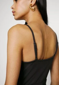 Even&Odd Strappy Warp Mini Bodycon Punto Dress - Etui-Jurk - Black -Even-Odd Winkel 7ec144b7d47d45a28fb9ca73e683b881
