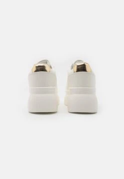 Sneakers Laag - White -Even-Odd Winkel 8bd75a46a9b64da2b46bfc5570024015
