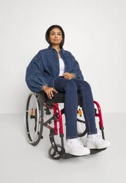 Even&Odd Slim Fit Jeans - Blue Denim 15 Even&Odd Slim Fit Jeans - Blue Denim -Even-Odd Winkel 8f92a45031b7469f9592efe5ecb17c52