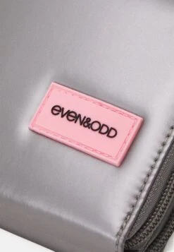 Even&Odd Telefoonhoesje - Grey -Even-Odd Winkel 922de7fc0d3d4024b576820afec2ee41