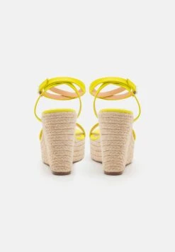 Even&Odd Sandalen Met Hoge Hak - Yellow 11 Even&Odd Sandalen Met Hoge Hak - Yellow -Even-Odd Winkel a86f0b7a9fd3455d9cb1f0a849cf0334