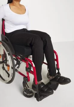 Even&Odd Jeans Skinny Fit - Black Denim -Even-Odd Winkel acba86d850024bce9efd0f34850d81ed