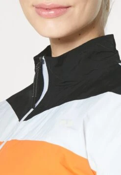 Cropped Training Jacket - Trainingsvest - White -Even-Odd Winkel b8d992e3354a4b3287b67c41977cea45