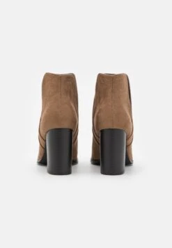 Enkellaarsjes Met Hoge Hak - Taupe -Even-Odd Winkel b9b458cb73b148b48764b70aa4d7acd8