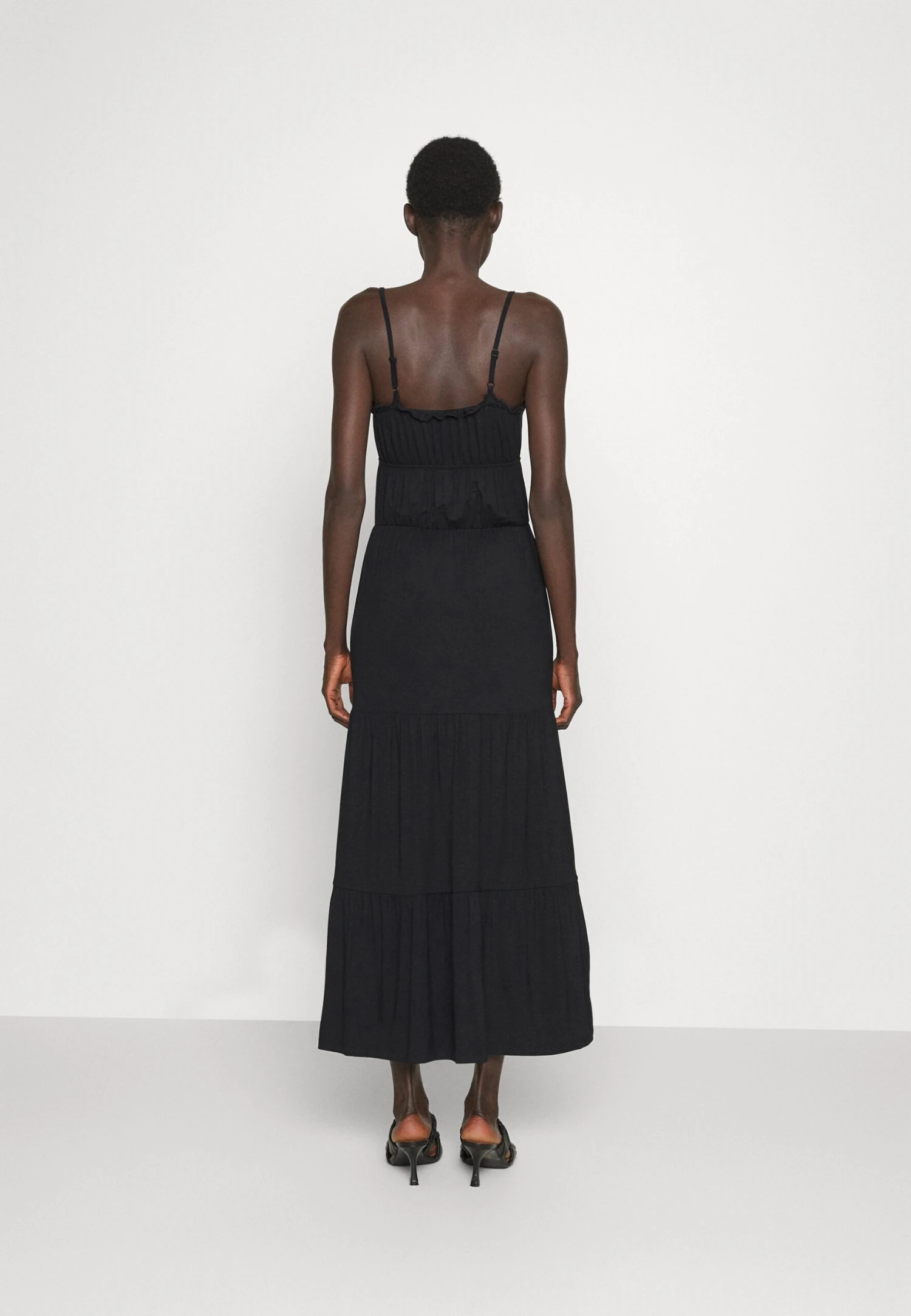 Dress With Tiered Skirt - Maxi-Jurk - 802 - Black 5 Dress With Tiered Skirt - Maxi-Jurk - 802 - Black - Afbeelding 3