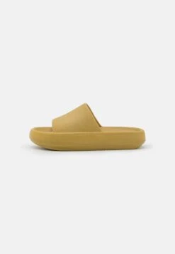 Even&Odd Badslippers - Khaki -Even-Odd Winkel e4f3491e84194f01880606078a56067c