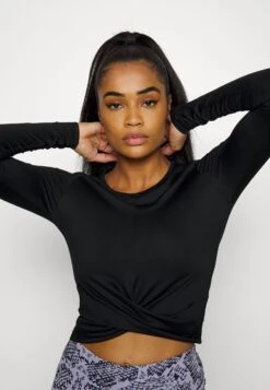 Longsleeve - Black 11 Longsleeve - Black -Even-Odd Winkel f48c86f4f2814cde8d79a39f3711e82a