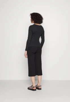 Longsleeve - Black -Even-Odd Winkel fa4eed23cee341389de89306b4030013